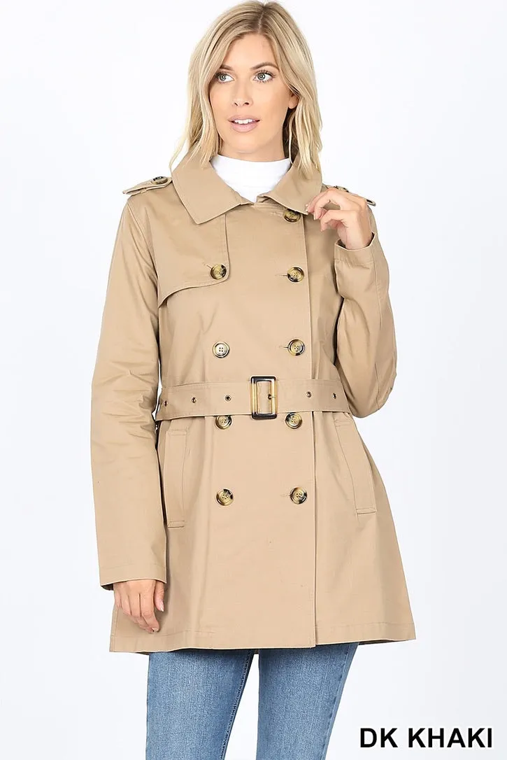 Curvy Straight Classic Trench for the Fall