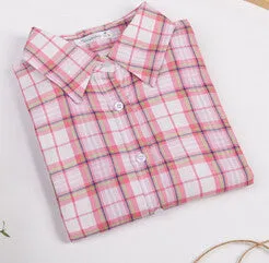 Fashionable Women's Shirt With Long Sleeves & Turn-Down Collar