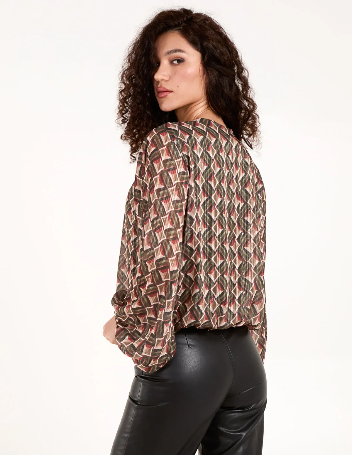Geometric Print V Neck Bubble Hem Top