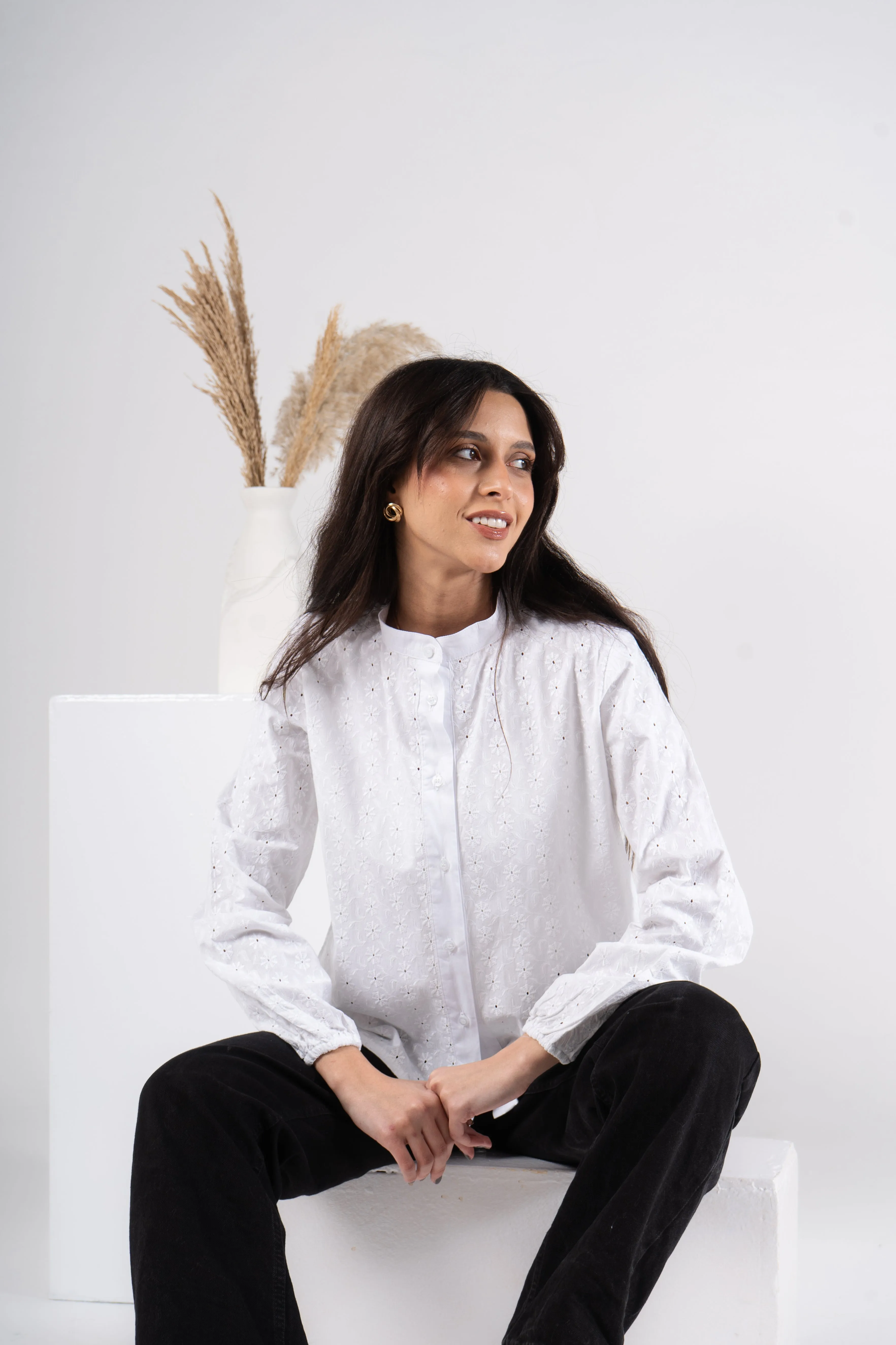 White Long Sleeves Rokama Blouse